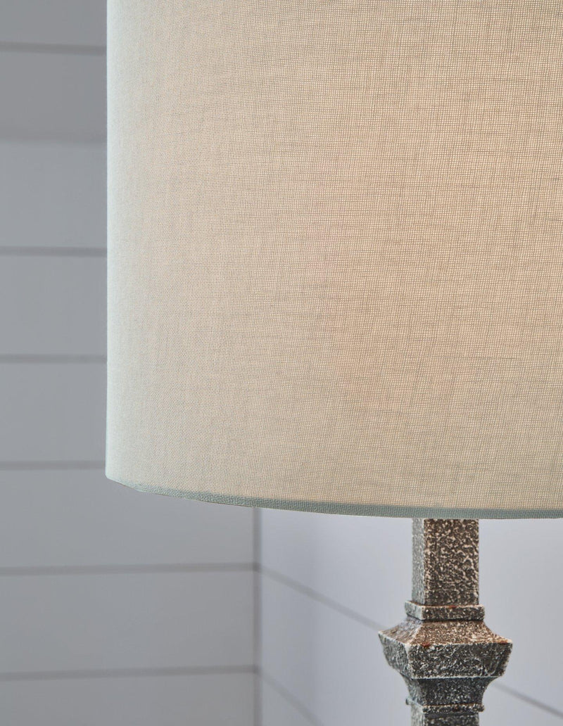 Oralieville Accent Lamp