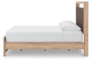 Kinlanni Upholstered Bed